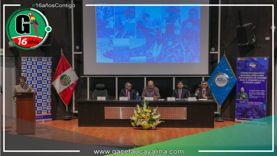 Validan políticas educativas regionales a través de mesas de diálogo en las 13 UGEL