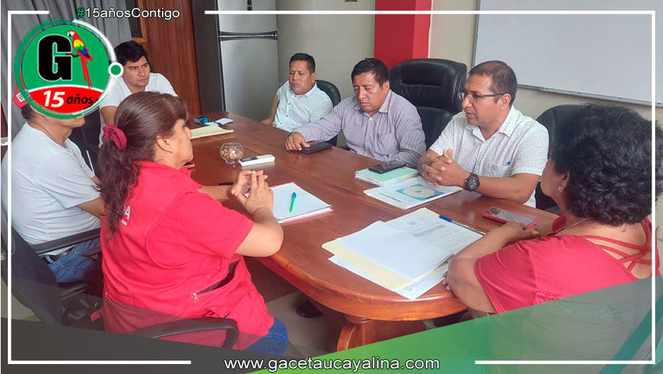 Municipalidad de Atalaya, suscribe convenio con el Programa PIASAR para cierre de proyecto de agua