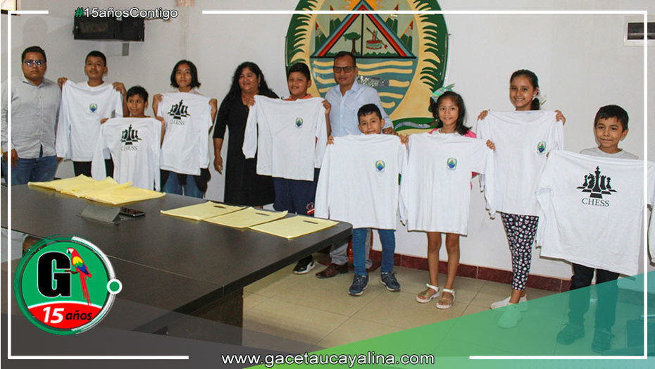 Gobierno Regional recibió a niños ajedrecistas que representaran a Ucayali