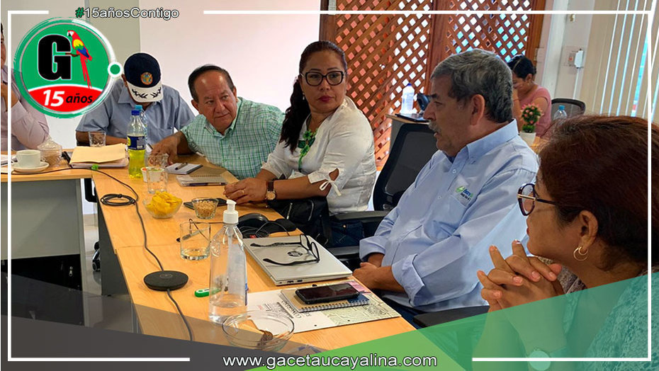 Alcalde de Atalaya participó en reunión con funcionarios de Electro Ucayali en Pucallpa