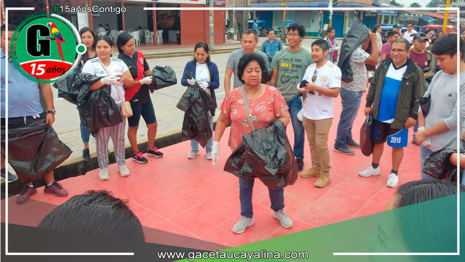 Cientos de objetos inservibles se recolectaron en la primera campaña para prevenir el Dengue