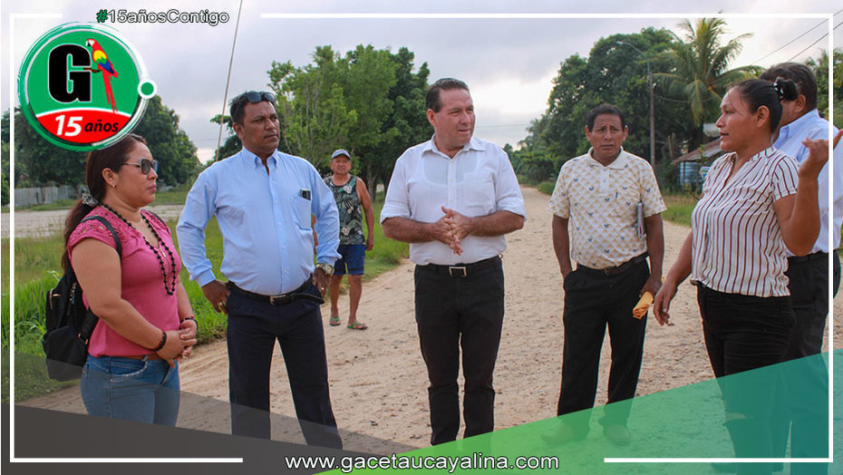 Gobernador y congresista Francis Paredes visitaron II.EE. en Pucallpa
