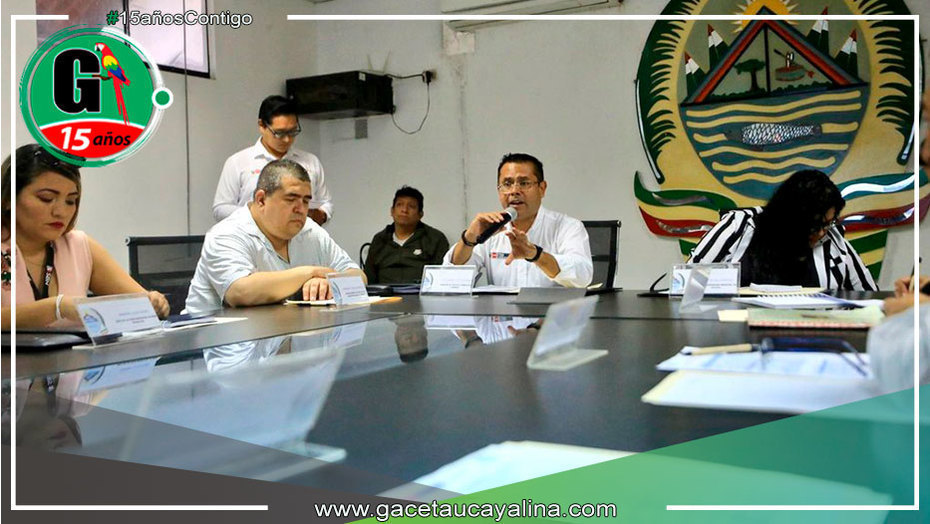 Intalan mesa de trabajo para saneamiento físico legal en Ucayali