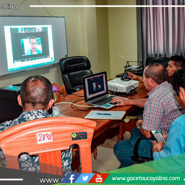 Alcalde de Atalaya y su equipo técnico se reúnen con la PCM de manera virtual para agendar proyectos