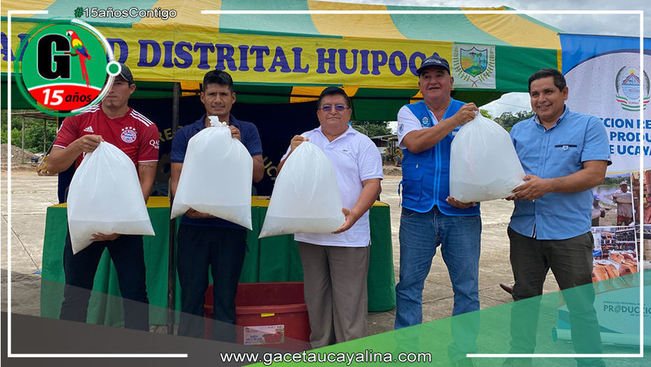 Entregan 10 mil alevinos de “paco” a piscicultores del distrito de Huipoca