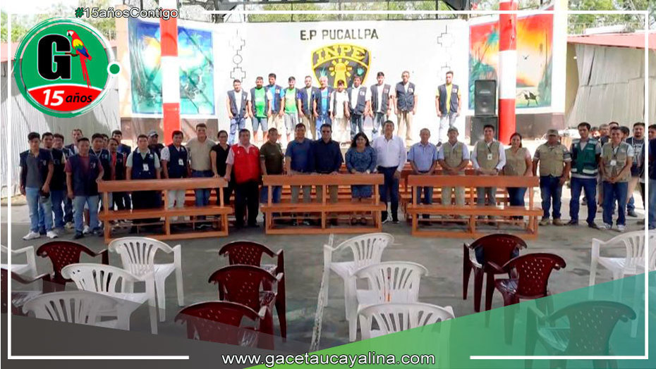 Internos del penal de Pucallpa elaboran bancas con madera decomisada por el GOREU