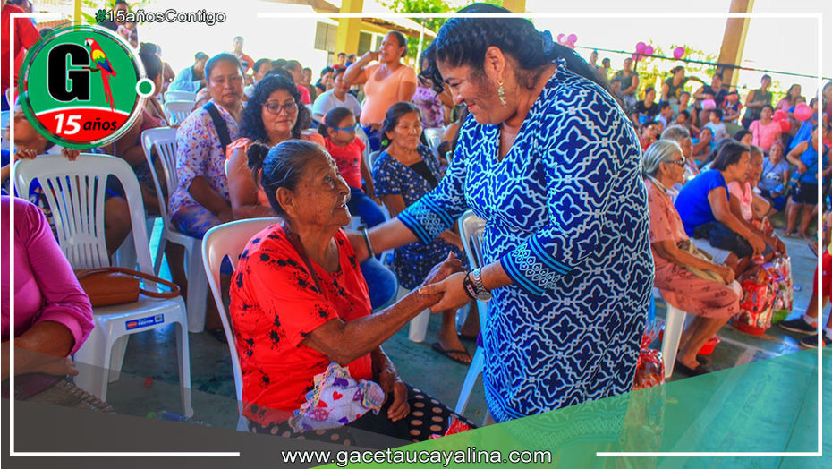 Gobierno regional rindió homenaje a las madres por su día