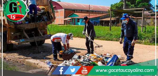 Municipalidad de Manantay realiza limpieza de calles y podado de árboles en diferentes sectores del distrito