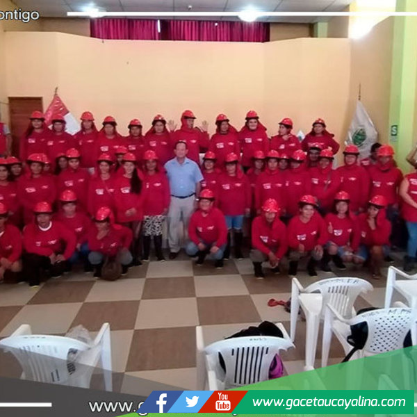 Entregan indumentaria a trabajadores del programa Lurawi en Atalaya