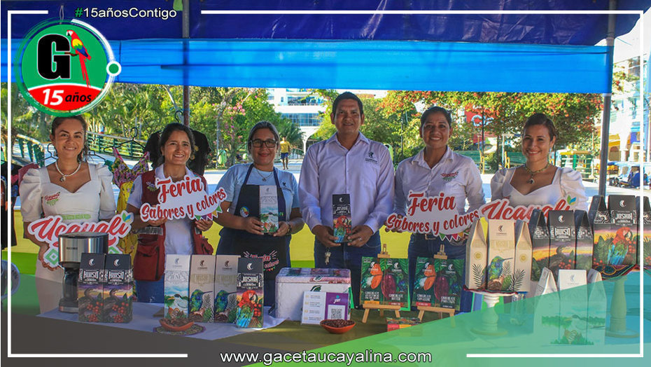 Plaza de Pucallpa fue escenario de cuarta edición de la feria “Sabores y Colores”