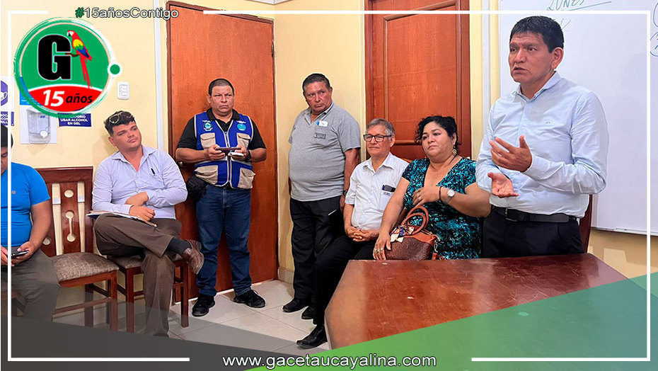 GOREU presentó a nuevo director de la DIRESA Ucayali
