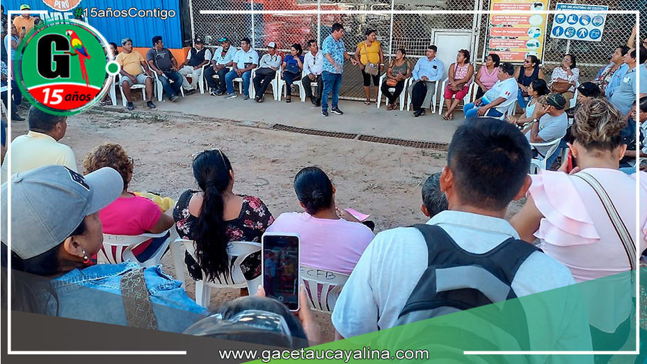 Funcionarios del GOREU y dirigentes se reúnen para evaluar trabajos de arreglos