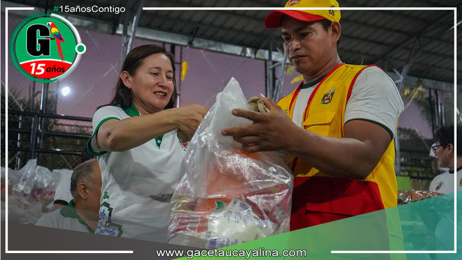 JJ.VV. De Pucallpa recibieron canasta de alimentos por el compromiso en la lucha contra la delincuencia