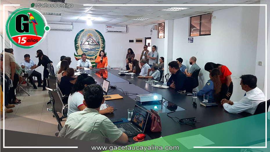Alcaldesa provincial participa en la integración multimodal de Acre y Ucayali