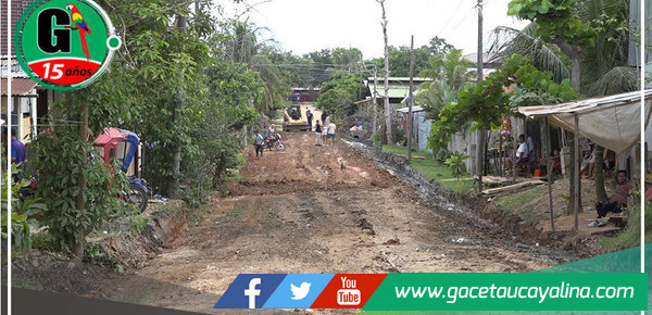 MPCP continúa con el mantenimiento de vías no asfaltadas en los diferentes AA.HH. de Callería  