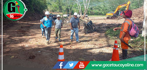 Inspeccionan la obra de mejoramiento del camino vecinal previsto