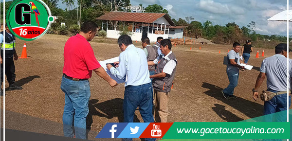 Alcalde de Tahuanía trabaja en el mejoramiento del aeródromo para obtener permiso permanente de vuelos