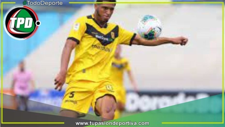FC Basel muestra interés en el joven defensor peruano Arón Sánchez