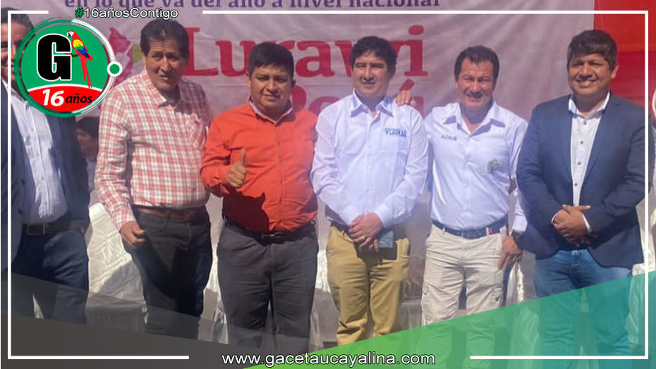 Alcalde de Tahuania firma convenio con "LURAWI PERÚ" para generar empleos temporales en el distrito