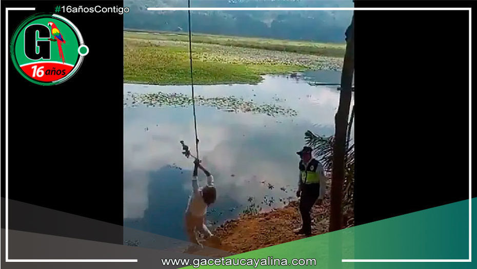 Viceministra de Turismo cayó a laguna en Oxapampa