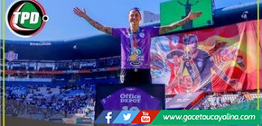  Jenni Hermoso fue recibida con bombos y platillos