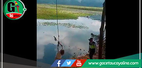 Viceministra de Turismo cayó a laguna en Oxapampa