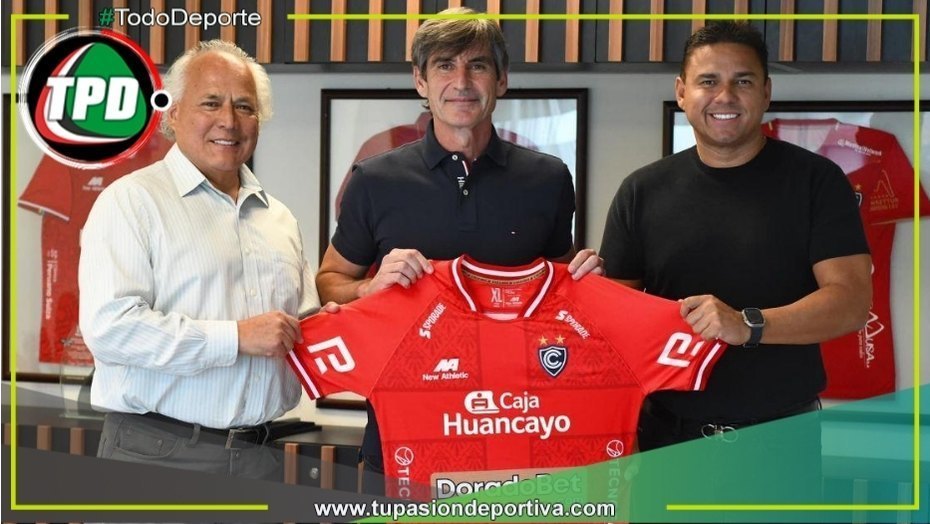 Oscar Ibáñez es nuevo director técnico de Cienciano del Cusco