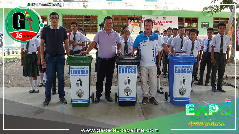 Alcalde de Tahuanía impulsa la educación ambiental con la entrega de contenedores de residuos sólidos