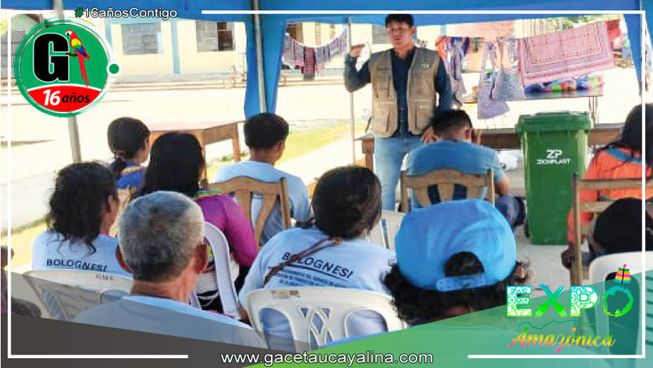 Productores de Bolognesi se Capacitan en Temas Ambientales y Comerciales en la Feria Agropecuaria