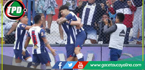 ¿Por qué Larriera planea una formación poco convencional sin Cueva y con dos delanteros ante Mannucci?