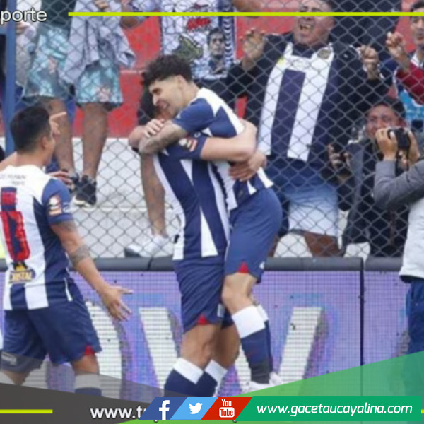 ¿Por qué Larriera planea una formación poco convencional sin Cueva y con dos delanteros ante Mannucci?