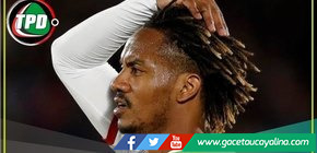 El club de André Carrillo informó que está lesionado