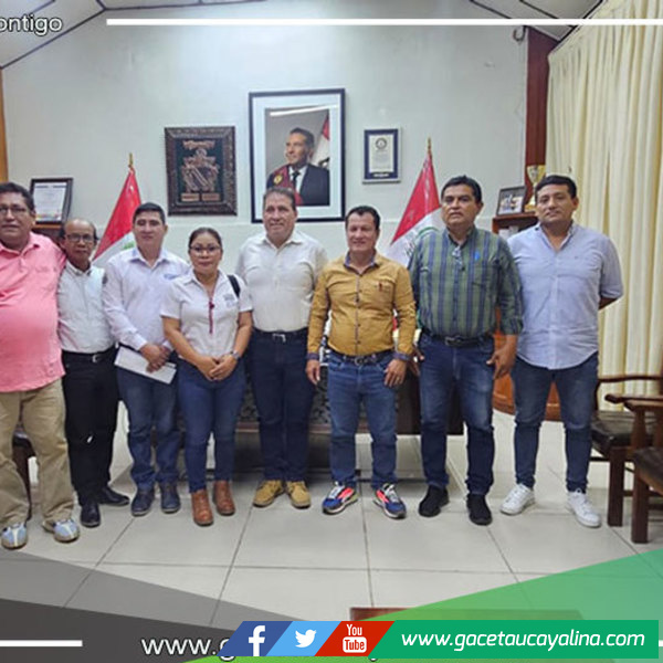 Alcalde de Tahuania y Gobernador Regional de Ucayali Acuerdan Implementar Energía Solar en Bolognesi