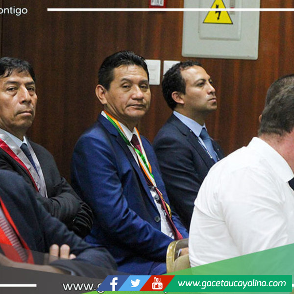 Prof. Roger Galán Torres Impulsa Acuerdo para Juzgado Mixto en Manantay