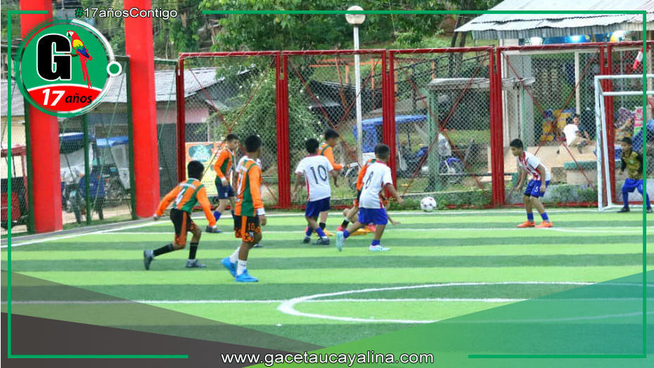 Final del campeonato de fútbol "Vamos a Ganar 2024" en Contamana
