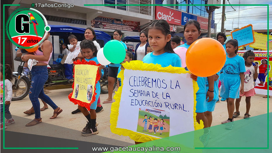 Instituciones de Campo Verde participan en colorido pasacalle