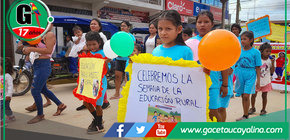 Instituciones de Campo Verde participan en colorido pasacalle