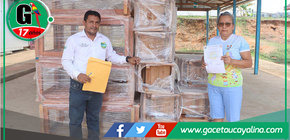 Municipalidad de Ucayali entrega mobiliario escolar a instituciones educativas