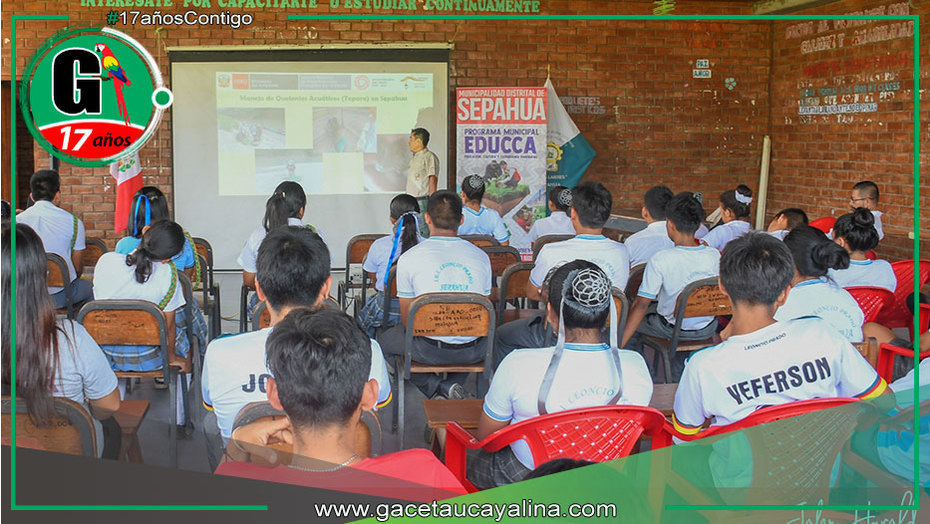 Promotores escolares fortalecen su compromiso con el medio ambiente en Sepahua