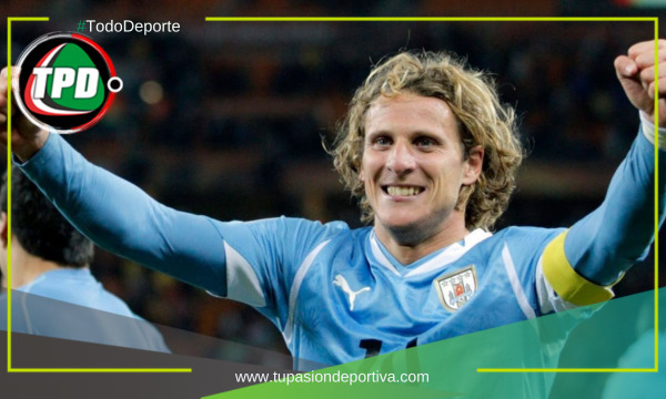 Con 45 años, Diego Forlán debutará como tenista profesional