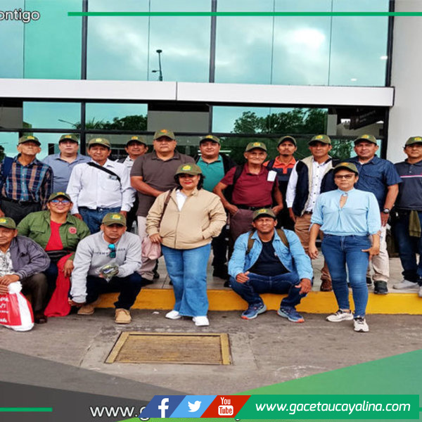 Productores de caña de azúcar realizan pasantía en Piura