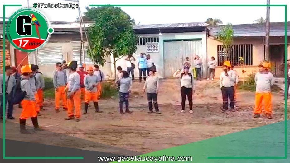 PROTESTA: Trabajadores se quejan por falta de pago
