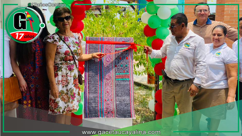 Alcalde de la provincia de Ucayali rinde homenaje a Alberto Angulo Soto