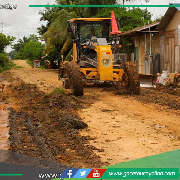 Inician mantenimiento de calles para mejorar acceso y tránsito en Manantay
