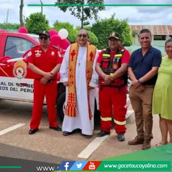 Donación de Camioneta a Bomberos de Campo Verde.