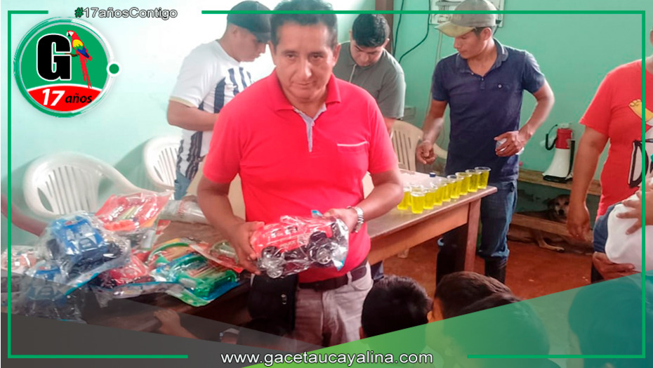 Niños de Shanantía disfrutan de chocolatada navideña
