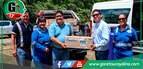  Aguaytía Energy dona panetones para fiestas navideñas