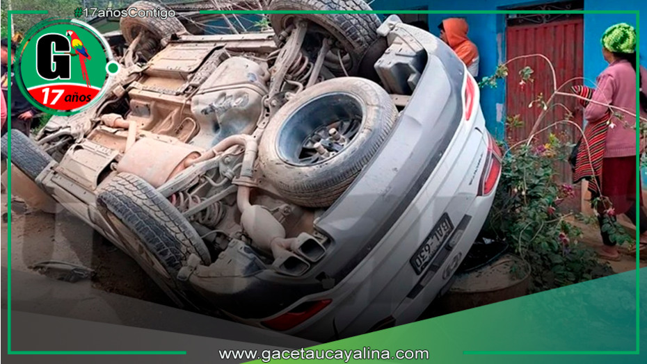 Madre fallece atropellada por camioneta