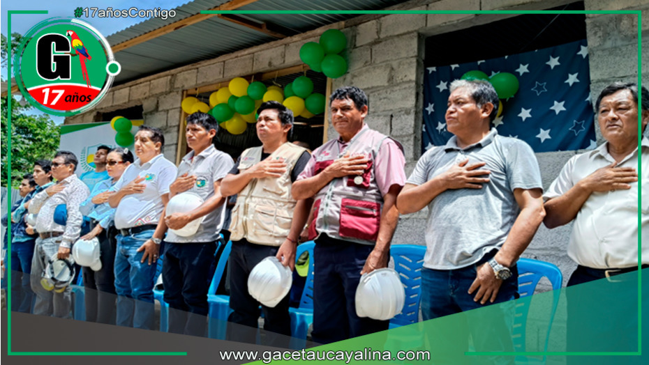 Colocan primera piedra del Puente Simón