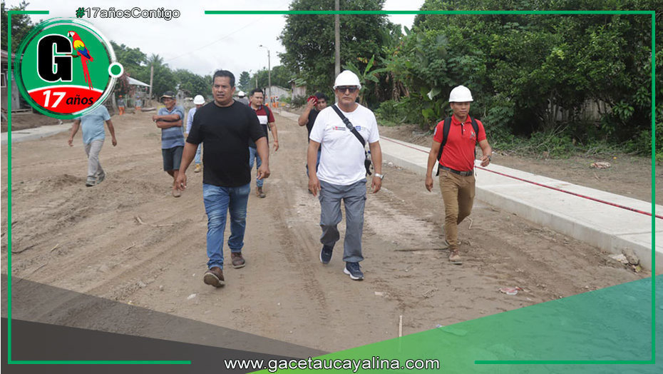 Provincia de Ucayali avanza con nuevas veredas peatonales